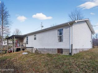 247 Welchburg Estates Rd, Annville, KY 40402