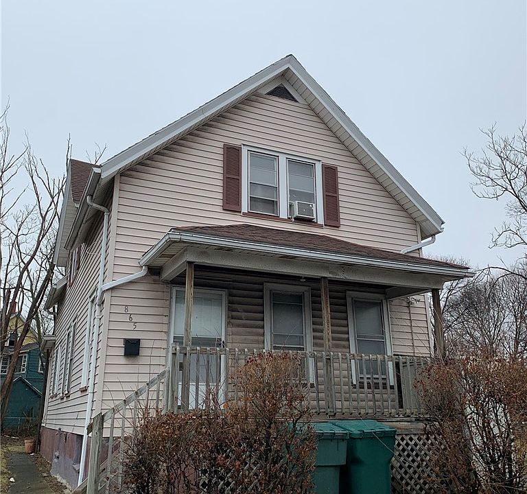 1st image of 865 N Goodman St