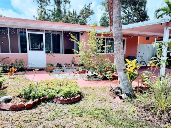 1330 NE 203rd St, Miami, FL 33179