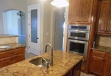 2303 High View Dr — Photo 7