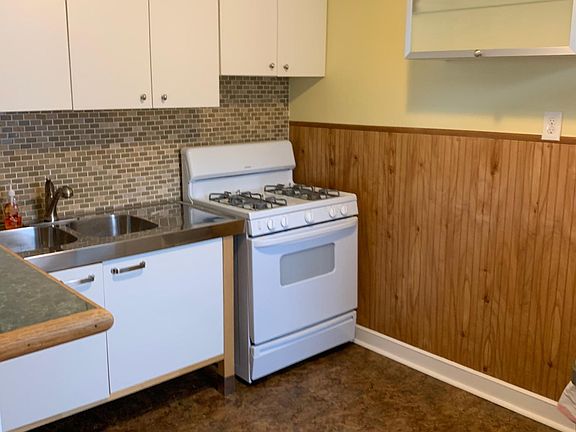 4th image of 3230 Guilford St Floor 2