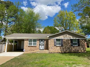 7370 Meadowbrook Dr, Horn Lake, MS 38637