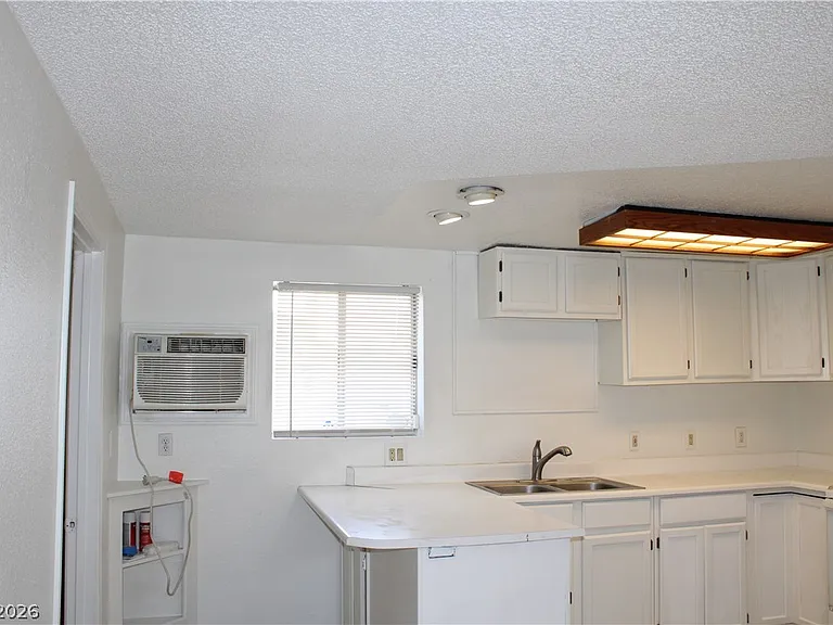 1212A Phillips Ave #A — Photo 22