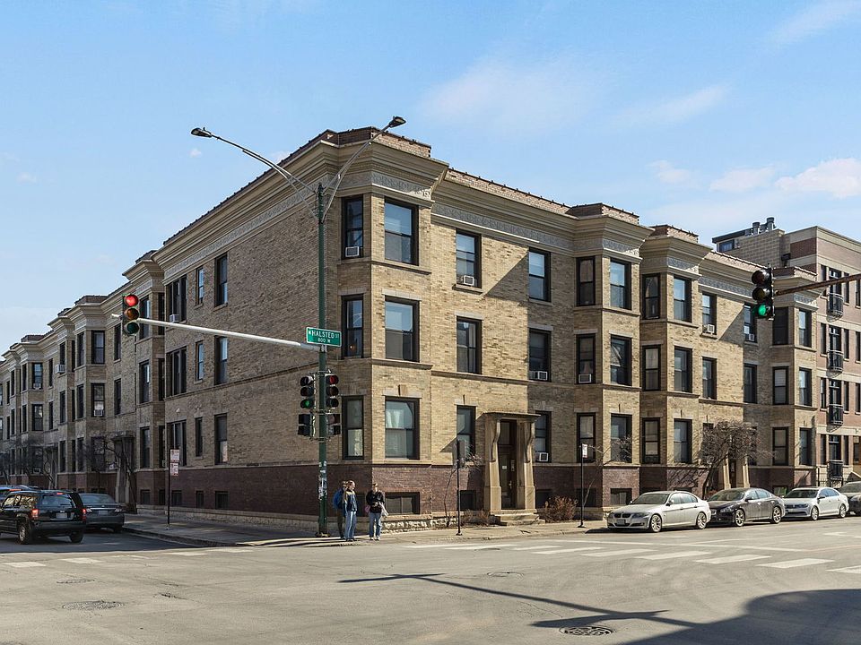 1st image of 2961 N Halsted St #2