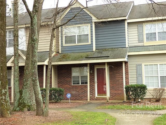 1st image of 3856 Mosscroft Ln