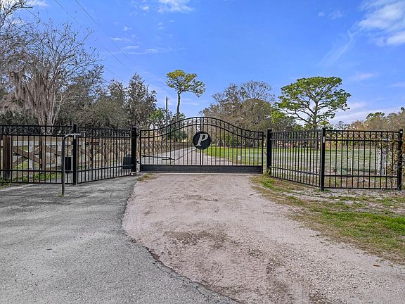 Gated with electric gate entry