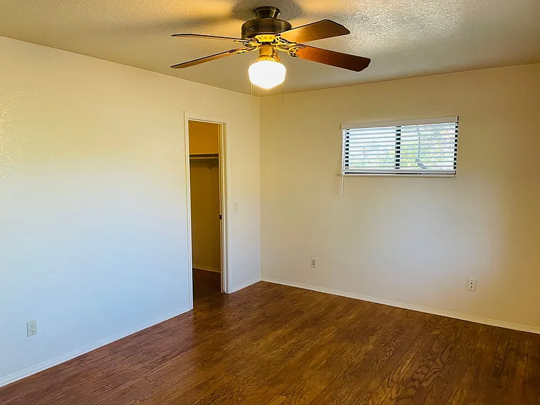 30 Quartz Dr — Photo 10