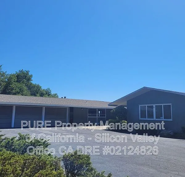 21224 Saratoga Hills Rd — Photo 14