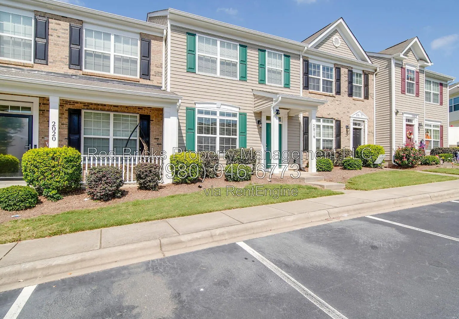 2 bed, 2.5 bath, 1480 sqft, $1,745 — Photo 3