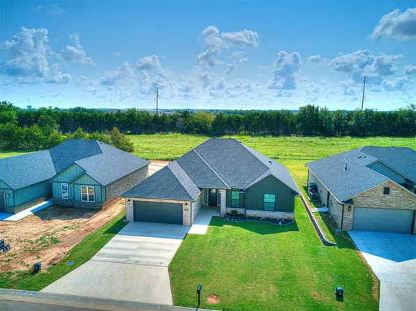 4529 Red Bird Rd, Shawnee, OK 74804