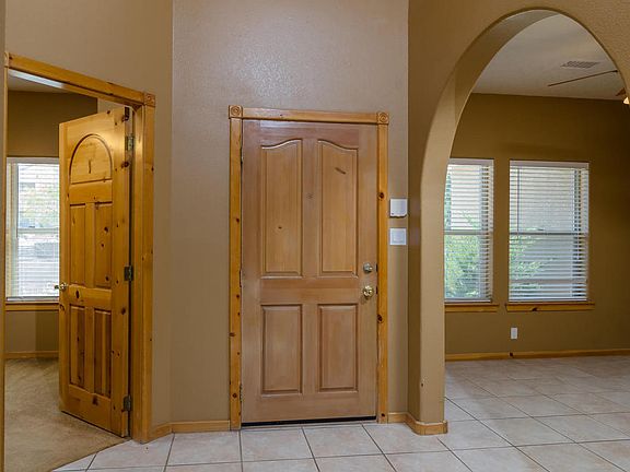 4th image of 4509 Aspen Glade Dr NW