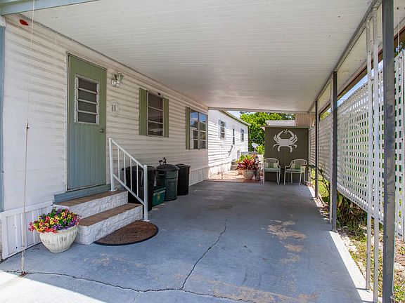 3rd image of 5644 Regency Blvd #26