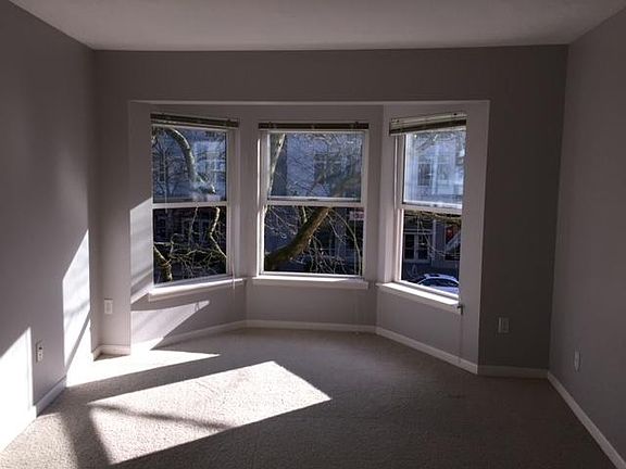 3rd image of 621 5th Ave N APT 201