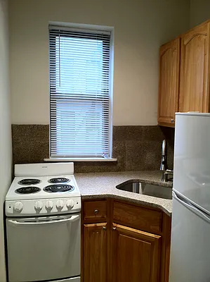 Rented by CVEK Real Estate | media 6