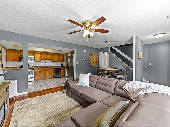 5th image of 11820 Harbour Light Dr
