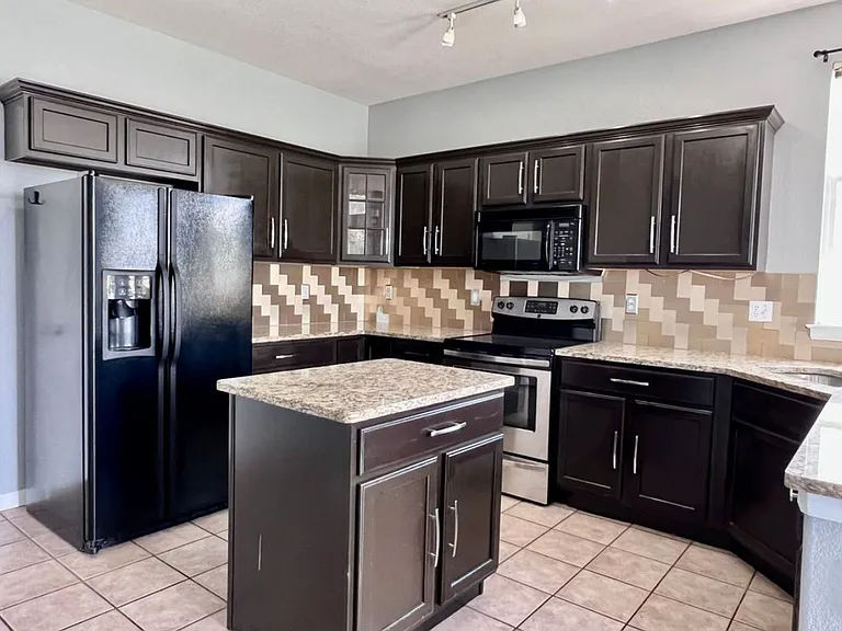 4187 Cherryhurst Ct — Photo 5