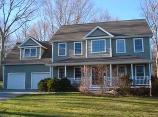 5 Lindsey Ln, Pawcatuck, CT 06379