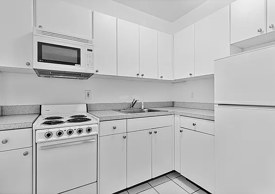 Rented by Mirador Real Estate | media 20