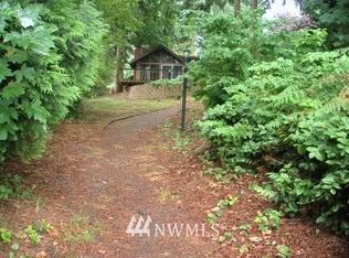 1411 S Lake Stickney Dr, Lynnwood, WA