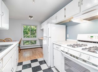 333 8th St SE APT 316, Minneapolis, MN 55414