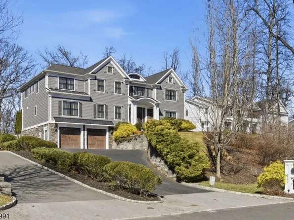 107 Longview Ave, Chatham Twp., NJ 07928