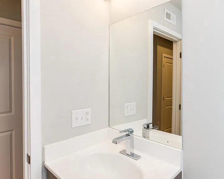 2543 N Front St #1 — Photo 6