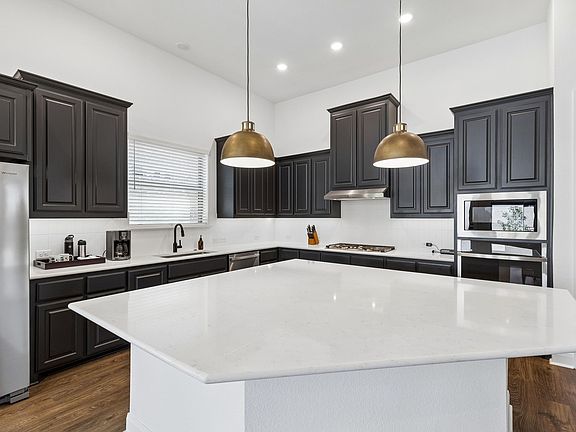 2nd image of 6221 Escarpment Dr