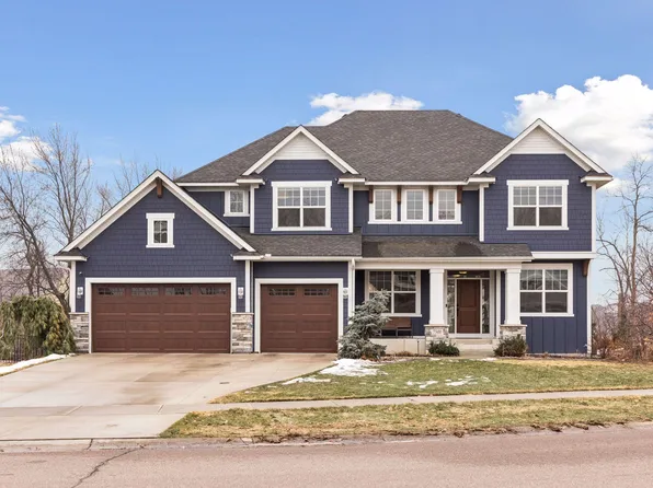 7500 Walnut Grove Ln N, Maple Grove, MN 55311