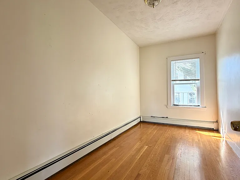 11 Snow St #2R — Photo 7