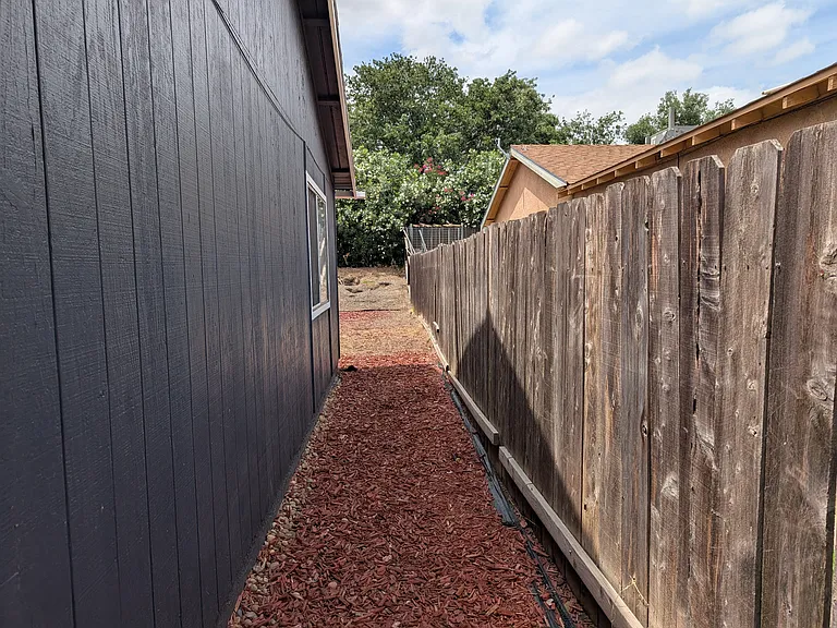 9227 Kelley Dr — Photo 25