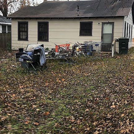 4th image of 203 W Avenue C