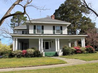 203 E Bailey Ave, Kenly, NC 27542