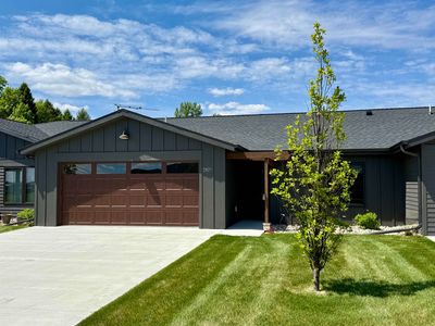 3903 Dorothys Ln, Spirit Lake, IA, 51360