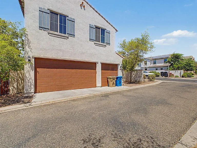 20515 W Maiden Ln — Photo 42