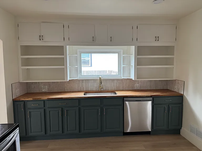 4312 Benton St — Photo 14