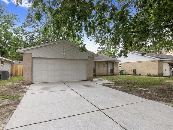 3rd image of 4550 Chestergate Dr