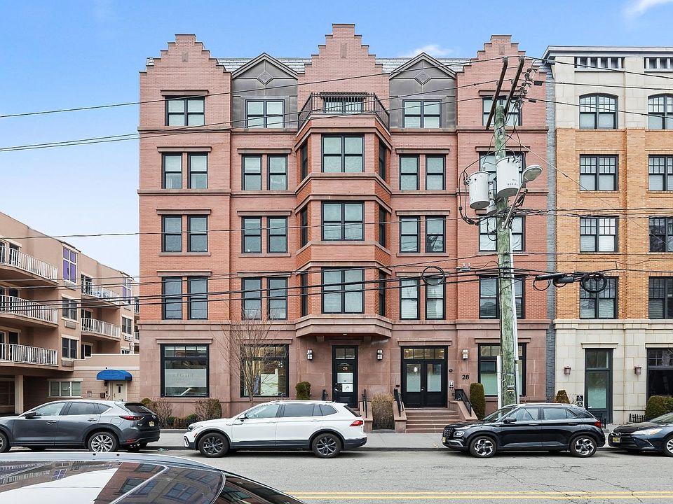 1st image of 28 Bright St Unit 306