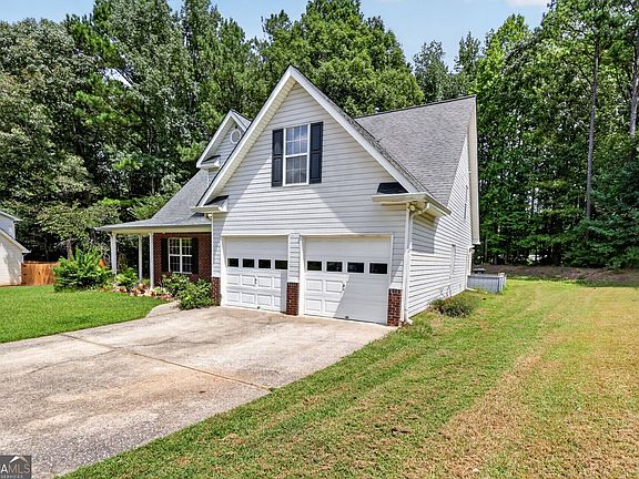 2nd image of 4009 Saint George Walk SW