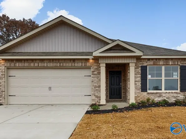 130 Settlement Dr, Huntsville, AL 35810