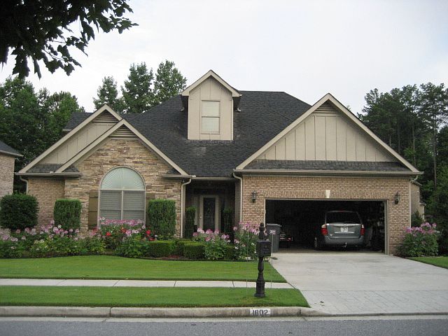 1st image of 1602 Park Hollow Ln