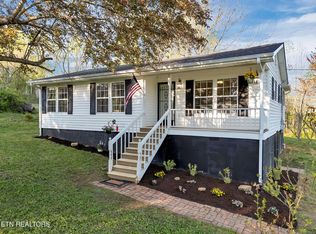 223 Sagefield Dr, La Follette, TN 37766