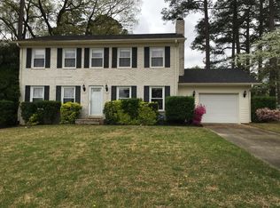 600 Cranford Ct, Fayetteville, NC 28303