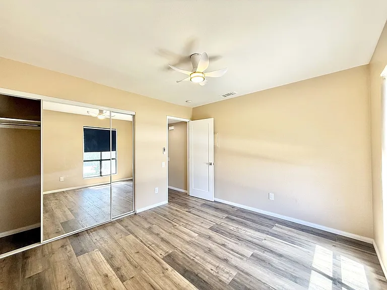 45546 Aladdin St #C202 — Photo 15