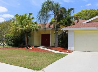 7829 38th Ct E, Sarasota, FL 34243