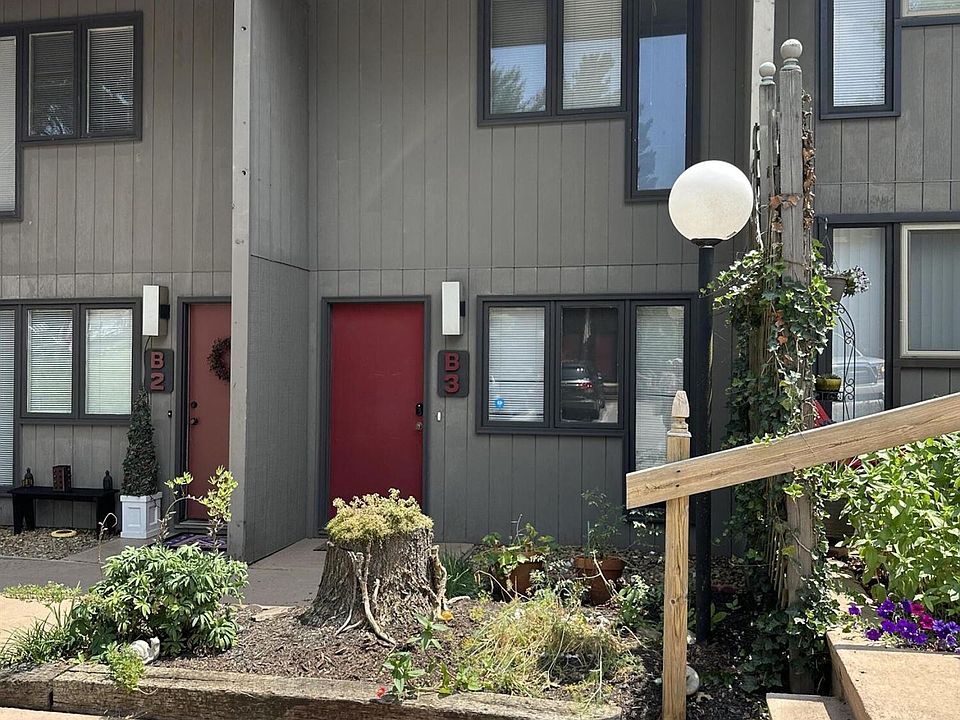 1st image of 115 Beechnut St APT B3