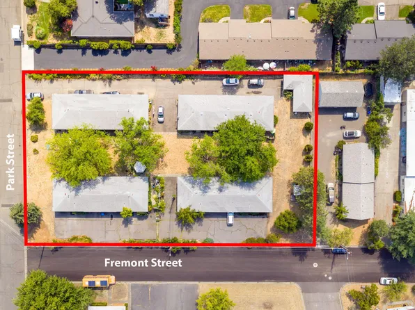 635 Park St, Ashland, OR 97520