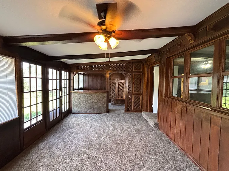6900 Cloverdale Dr — Photo 15