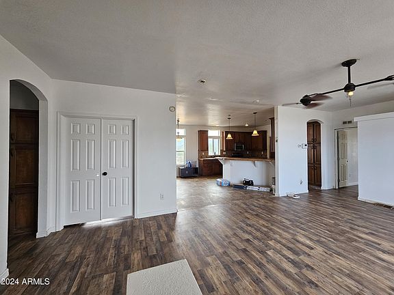 2nd image of 5434 S CALLE ALAMO --