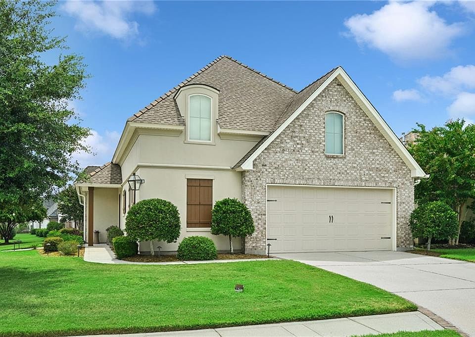 1st image of 401 Hogan Ct