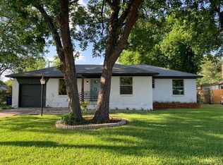 2121 Dunloe Dr, Dallas, TX 75228